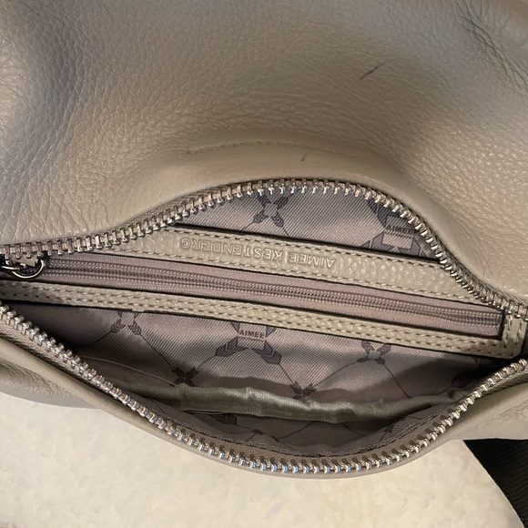 Crossbody Bag - Picture 4 of 7